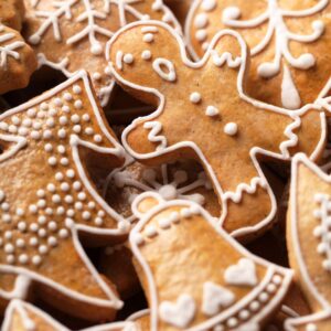 Gingerbread fragrance oil for use in candles, soap, perfume, diffusers and more
