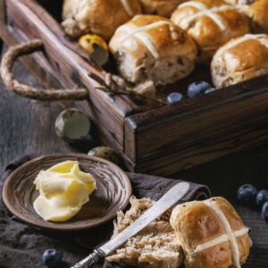 Hot Cross Buns fragrance oil for candles, soaps and more